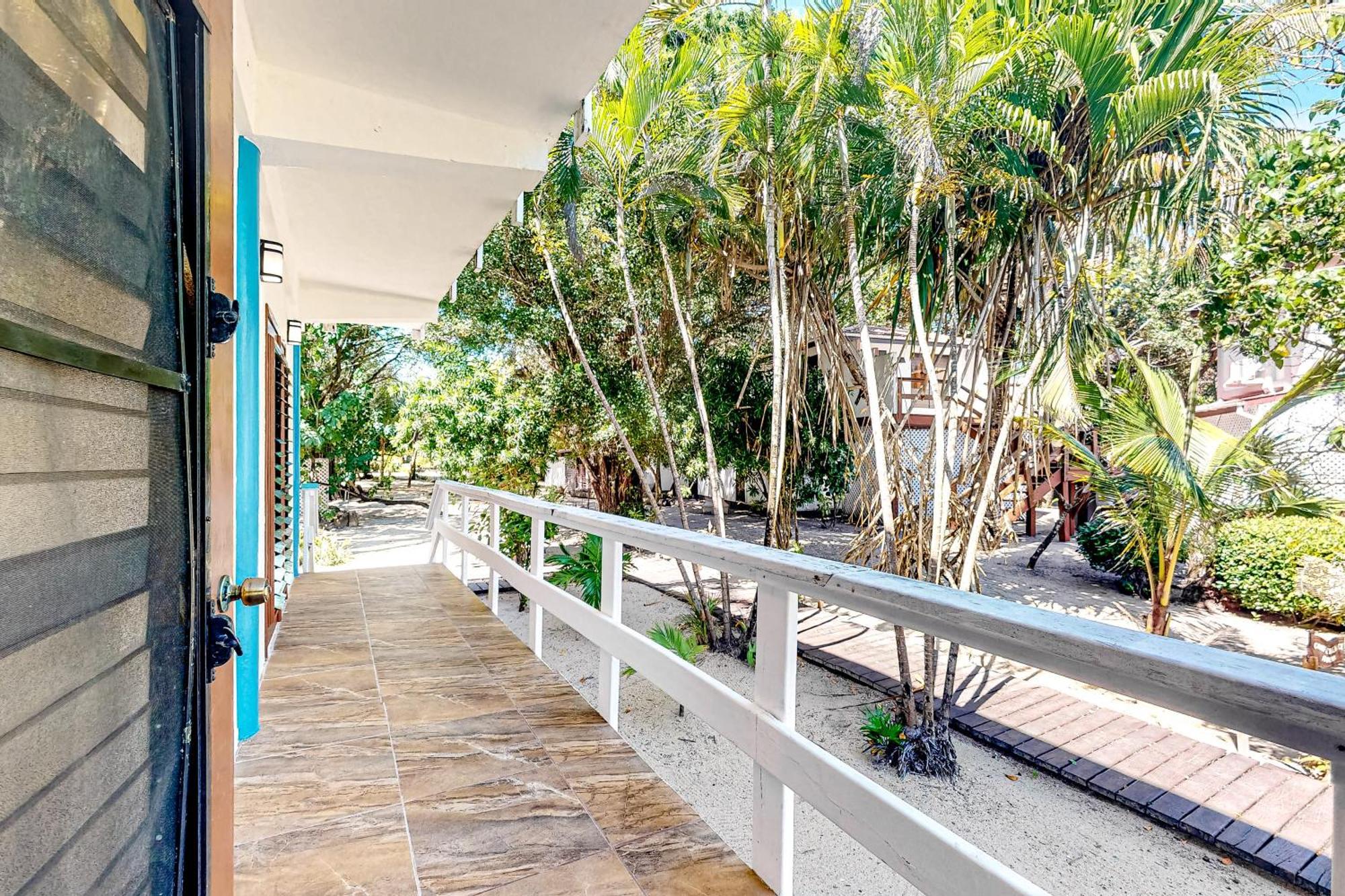 Beachside Villas Gold Standard Certified Placencia Номер фото